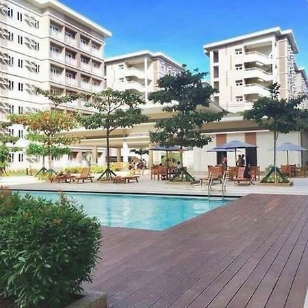 The Treehouse B @ Trees Residences 마닐라 외부 사진