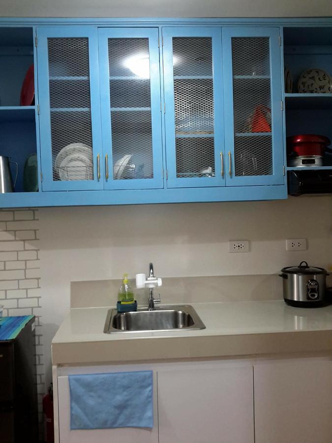 The Treehouse B @ Trees Residences 마닐라 외부 사진